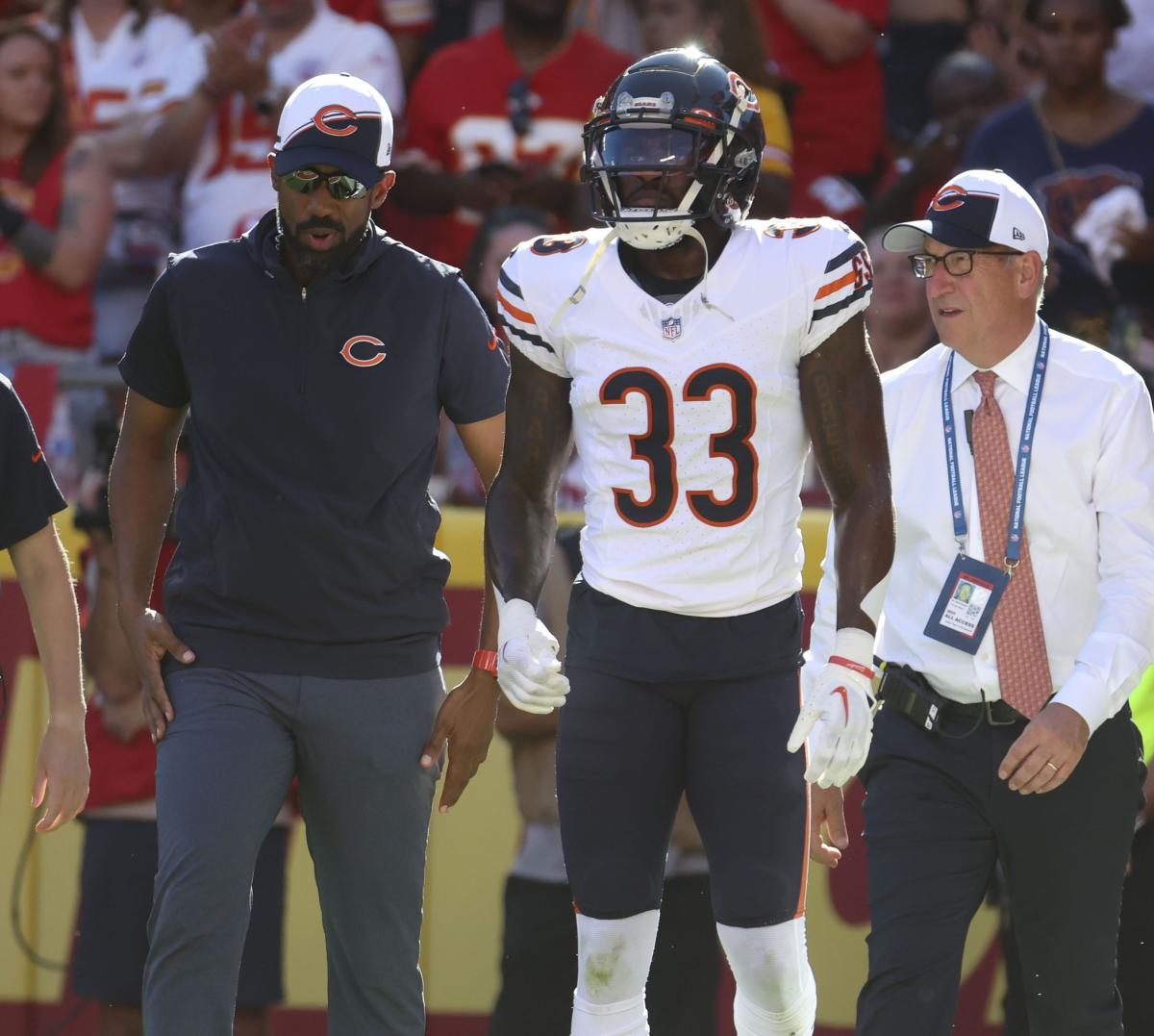 Matt Eberflus: Hard to get a read on Bears' edge rushers - Chicago