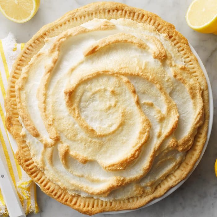 Classic Lemon Meringue Pie Exps Toham22 23527 E11 05 6b