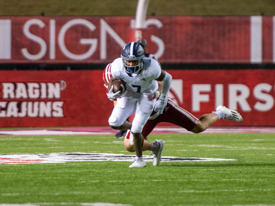 Khaleb Hood (7) carries the ball for Georgia Southern against the Louisiana Ragin' Cajuns on Thursday night at Cajun Field in Lafayette, Louisiana.