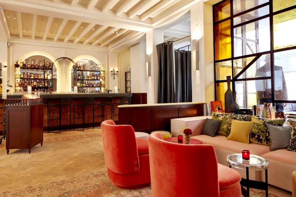 16) BRACH & Sinner Hotel Paris