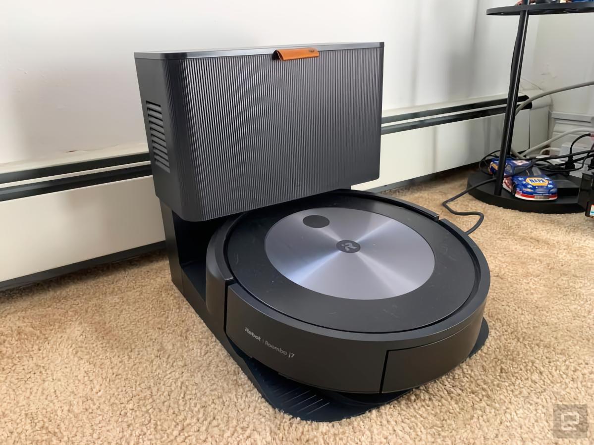 iRobot Roomba j7 –