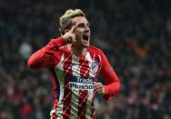 Soccer Football - Champions League - Atletico Madrid vs Roma - Wanda Metropolitano, Madrid, Spain - November 22, 2017 Atletico Madrid’s Antoine Griezmann celebrates scoring their first goal REUTERS/Sergio Perez