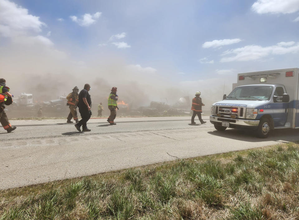 Officials respond after a dust storm caused a mass pileup along Interstate 55 in Illinois' Montgomery County. (Courtesy Nathan Cormier)