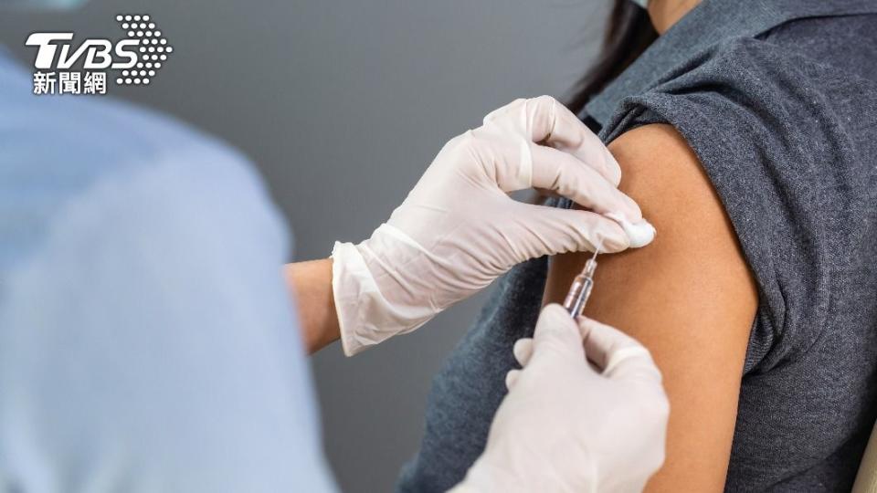 提醒未打滿三劑疫苗者建議施打。（示意圖／Shutterstock達志影像）
