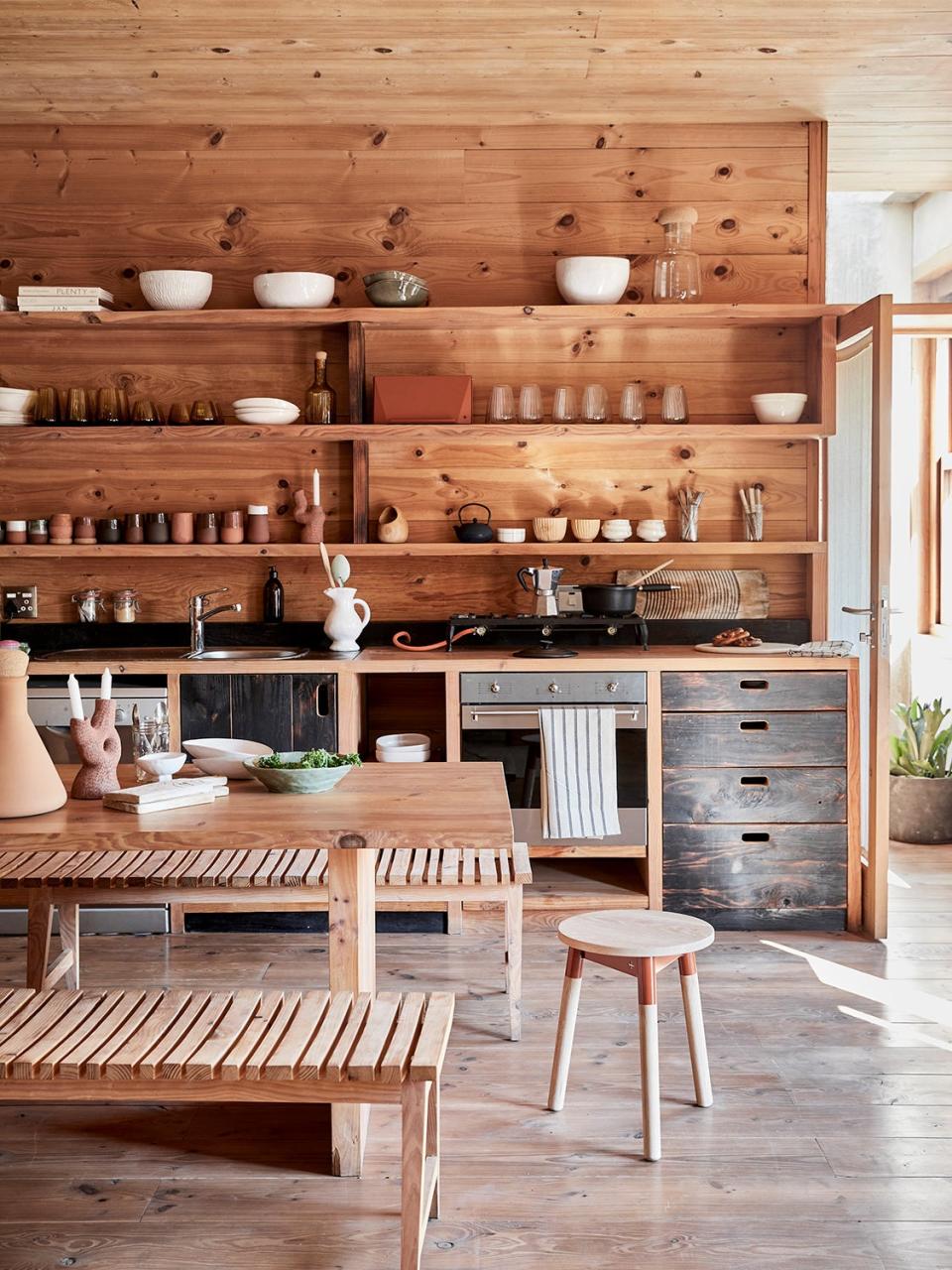 wood kitchen shelving