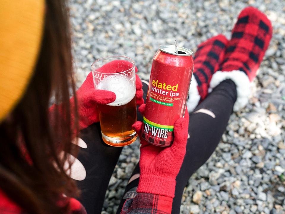 Hi-Wire Brewing's Elated Winter IPA is a perfectly balanced, malt-forward IPA that is plenty dank and citrusy. Michigan-grown Chinook & Idaho 7 hops are enhanced by sticky caramel and toasted bread flavors from a carefully crafted malt bill.