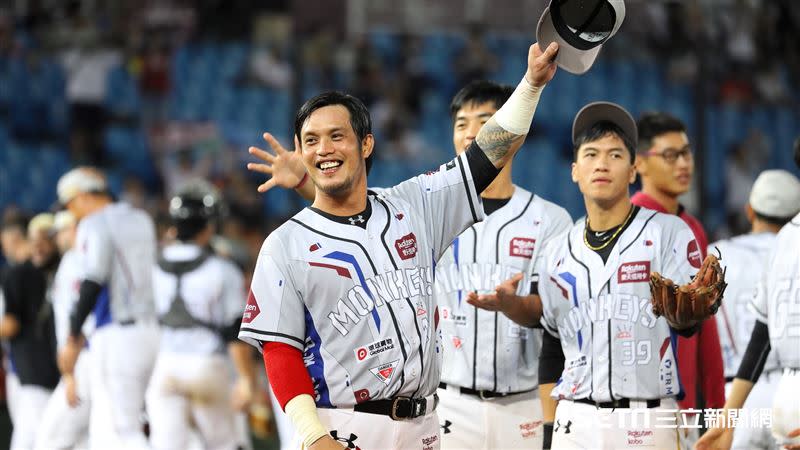 樂天桃猿外野手陽耀勳獲選單場MVP。（圖／記者劉彥池攝影）