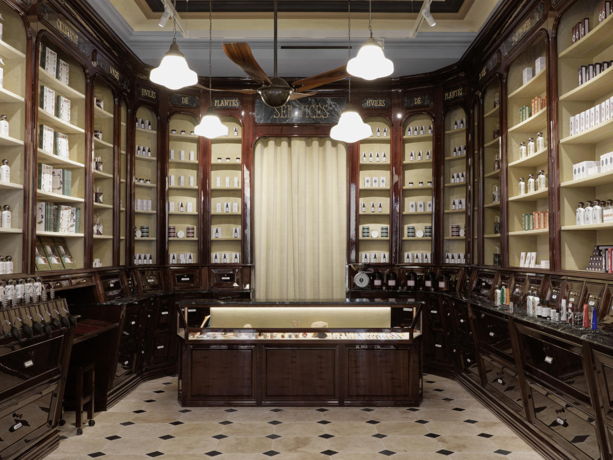 Officine Universelle Buly 1803 Opens First Italian Store in Milan