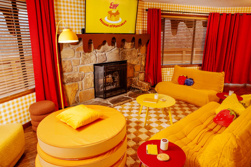 Yellow and red Living room at Eggo House of Pancakes in Gatlinburg, TN