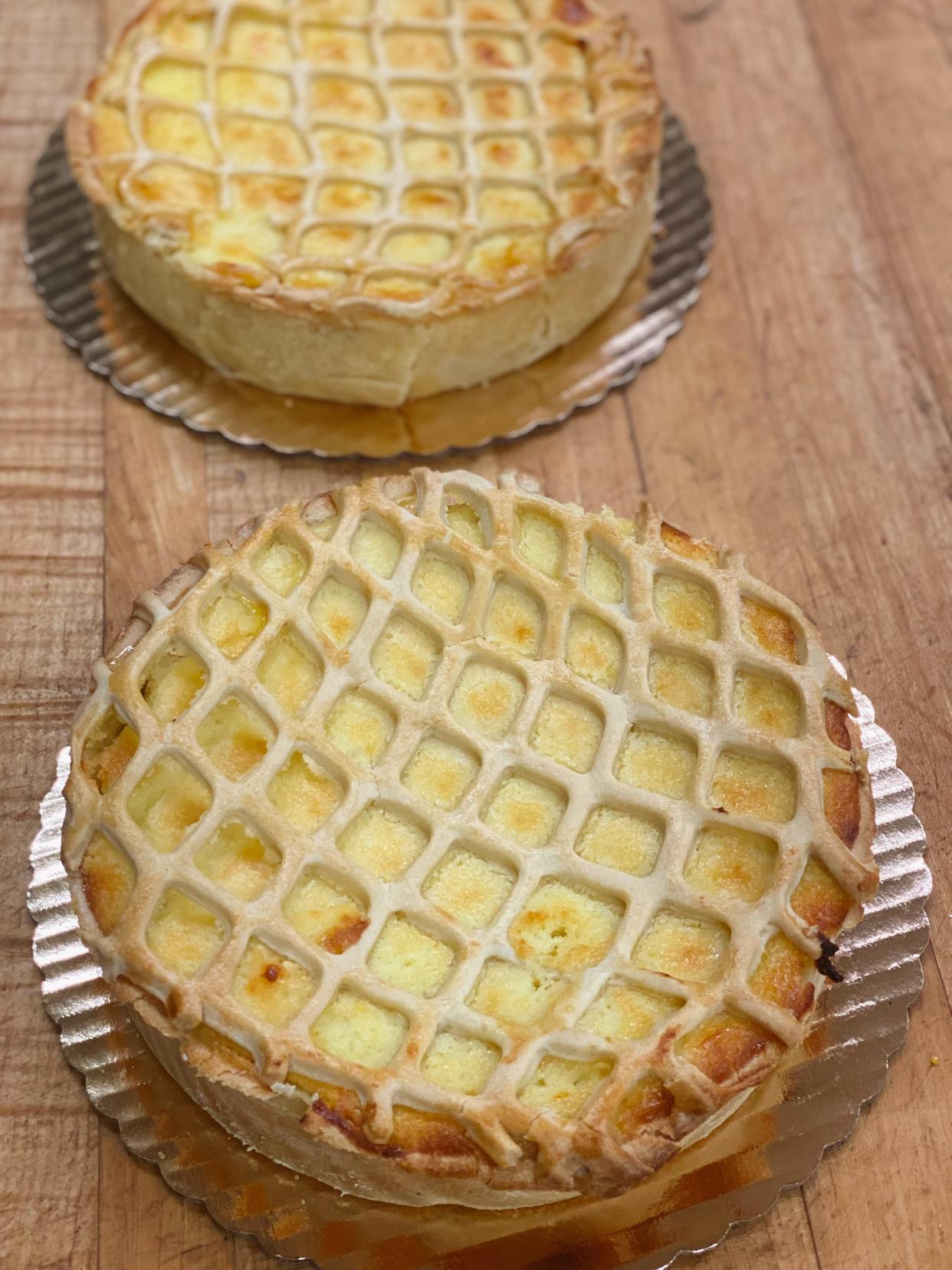 Easter Pastiera at Scialos comes in rice or grain. Both have ricotta cheese and orange zest.