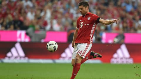 Xabi Alonso Bundesliga Bayern Bremen 260816