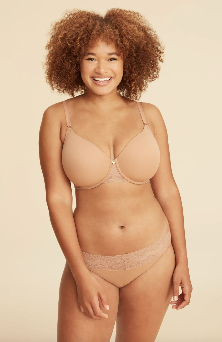 Bliss Perfection Underwire Contour Bra (Photo via Nordstrom)