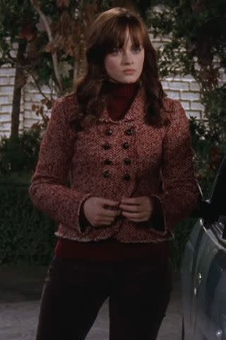 <p>The WB</p> Alexis Bledel as Rory Gilmore and in Season 6 of 'Gilmore Girls'.