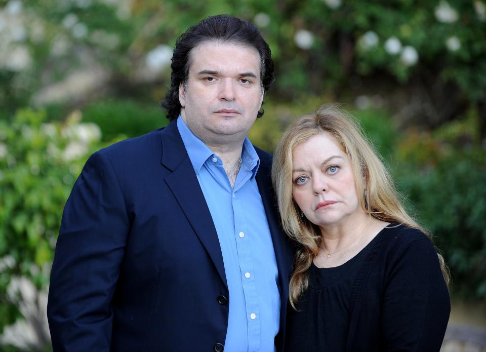 Simon Monjack y Sharon Murphy recurrieron a la prensa tras la muerte de la actriz para exponer su dolor y teorías. (Foto de Frazer Harrison/Getty Images)