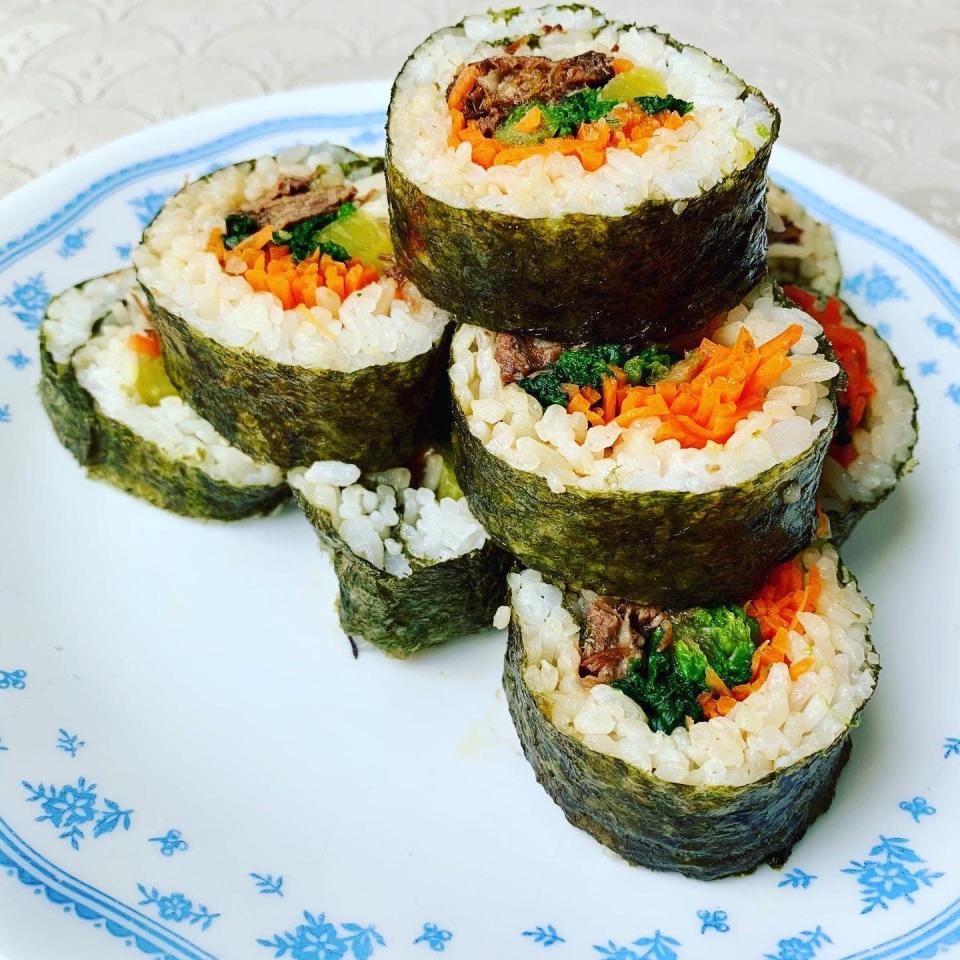 Korean rice rolls (Gimbap)