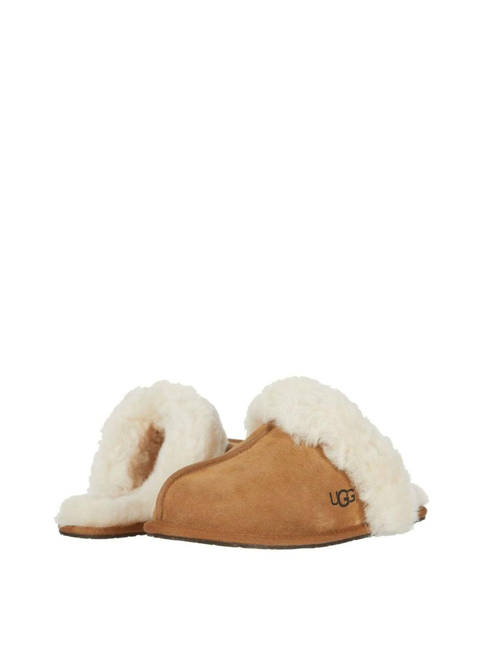 51) Ugg Scuffette Shearling Slipper