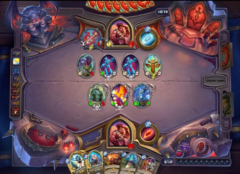 A screenshot of Hearthstone shows cards in play.