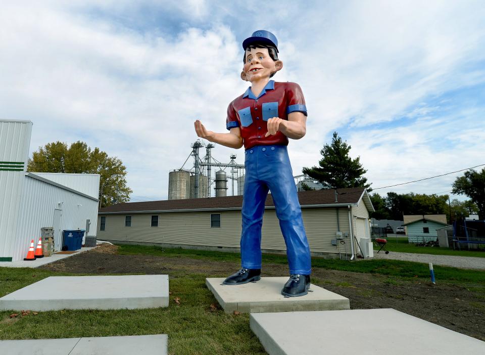 The Snerd giant stands outside the American Giants Museum in Atlanta, Illinois. It was manufactured sometime between 1966 and 1970 and was restored by Joel Baker, who collects the vintage "Muffler Men." The museum had a soft opening in July, with a grand opening slated for May 2024.