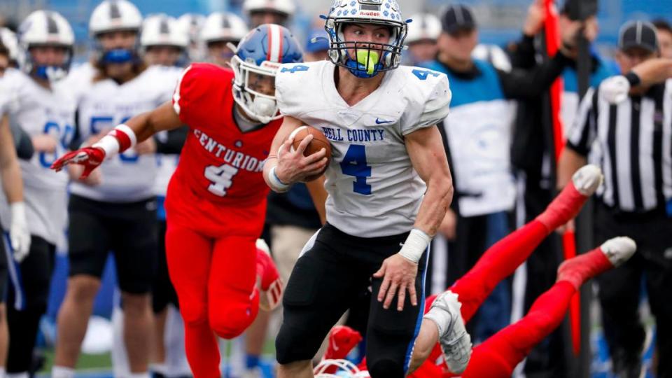 Bell County’s Daniel Thomas, front, runs for a 36-yard touchdown against Christian Academy-Louisville during the Class 3A state championship game at Kroger Field on Saturday.