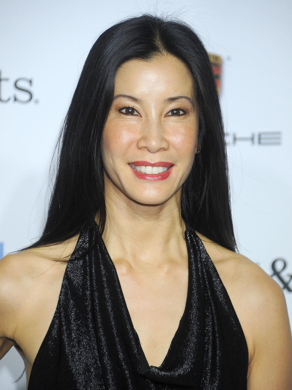 <a href="http://www.people.com/people/article/0,,20448253,00.html">During a 2010 episode of "The View,"</a> Lisa Ling spoke about her&nbsp;first pregnancy, which ended in miscarriage.&nbsp;"I felt more like a failure than I'd felt in a very long time," she said.&nbsp;<br /><br />"We actually [hadn't] been trying that long," she added. "I don't know that I took it as seriously as I should have because it happened so fast. But then when I heard the doctor say there was no heartbeat it was like bam, like a knife through the heart."