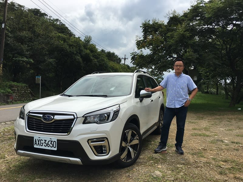 車水馬龍網-邢男這次試駕新森林人在On-road實際的性能表現，似乎與上次在麗寶賽道的Off-road感受有些差異？！