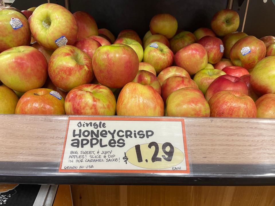 Trader Joe's honeycrisp apples