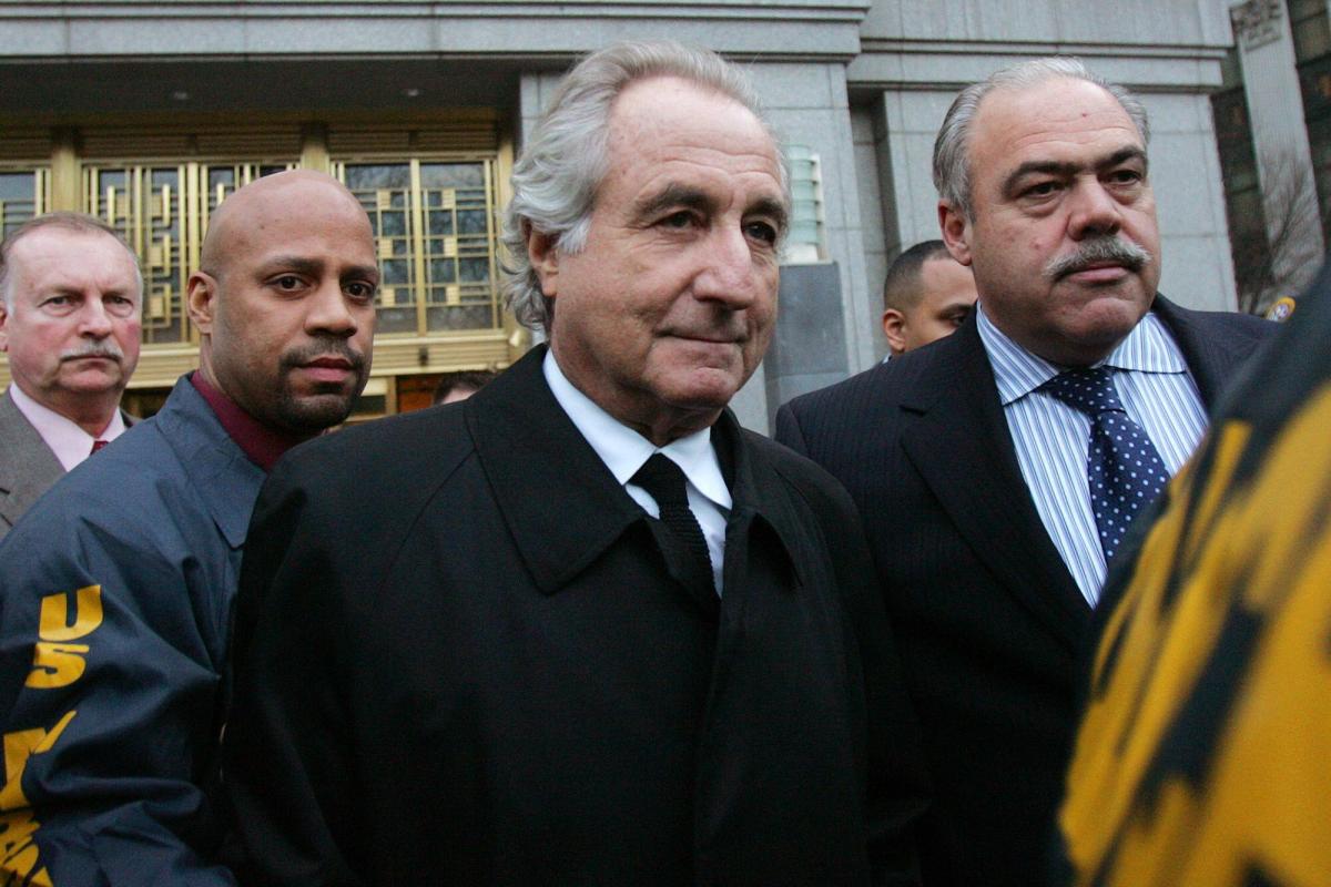 Bernie Madoff The Man Behind The Largest Ponzi Scheme In History Dies At 82 