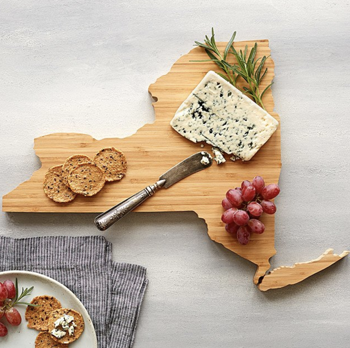 <p><a href="https://go.redirectingat.com?id=74968X1596630&url=https%3A%2F%2Fwww.uncommongoods.com%2Fproduct%2Fstate-cheese-boards&sref=https%3A%2F%2Fwww.housebeautiful.com%2Fshopping%2Fg4740%2Fhousewarming-gifts%2F" rel="nofollow noopener" target="_blank" data-ylk="slk:Shop Now;elm:context_link;itc:0;sec:content-canvas" class="link rapid-noclick-resp">Shop Now</a></p><p>State Cheese Boards</p><p>uncommongoods.com</p><p>$48.00</p>