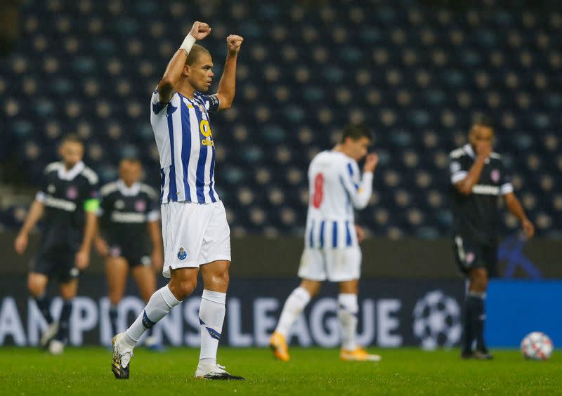 Champions League - Group C - FC Porto v Olympiacos