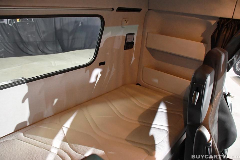 拖車頭也有智慧駕駛科技 Mercedes-Benz Actros車系正式上市