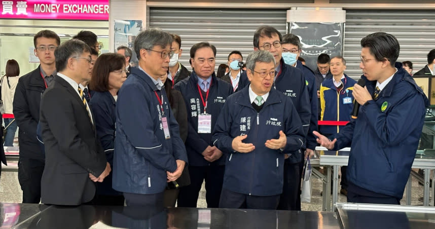 行政院長陳建仁視察桃園機場。（圖／防檢署提供）