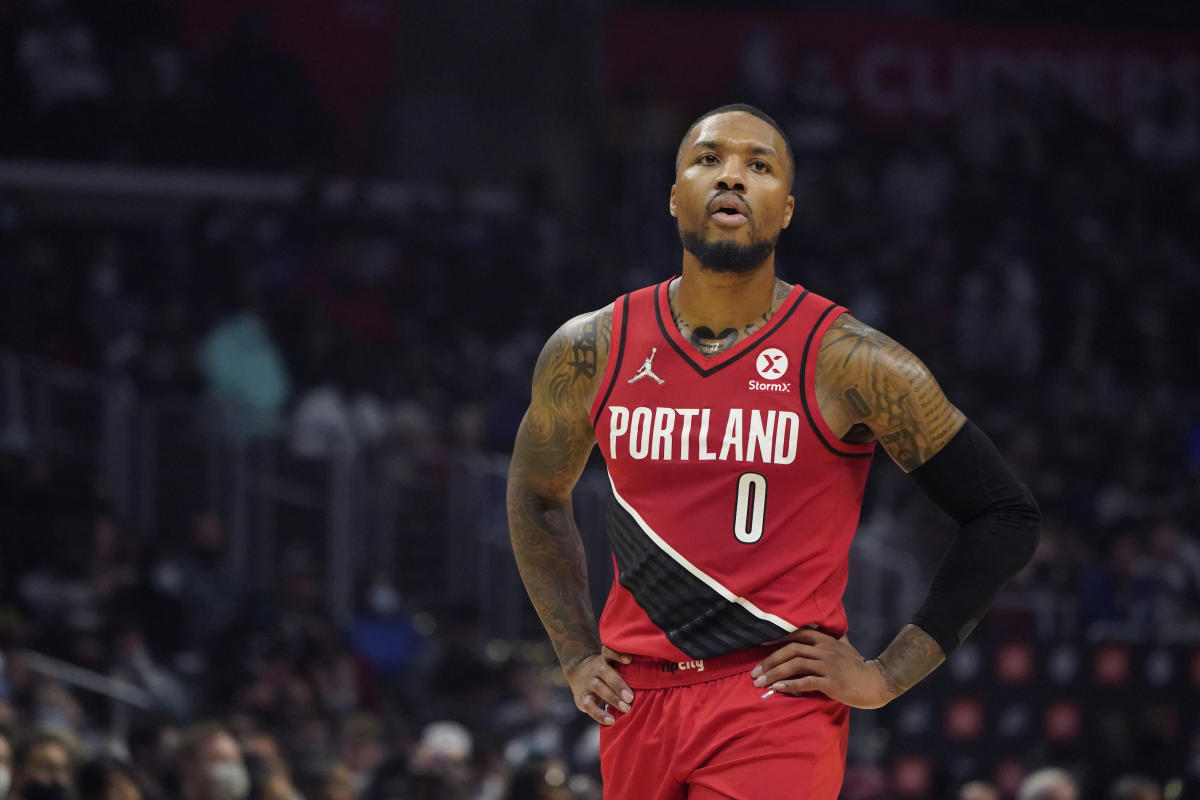 #NBA issues memo warning discipline for Damian Lillard if his camp keeps saying he’ll only play for the Heat [Video]