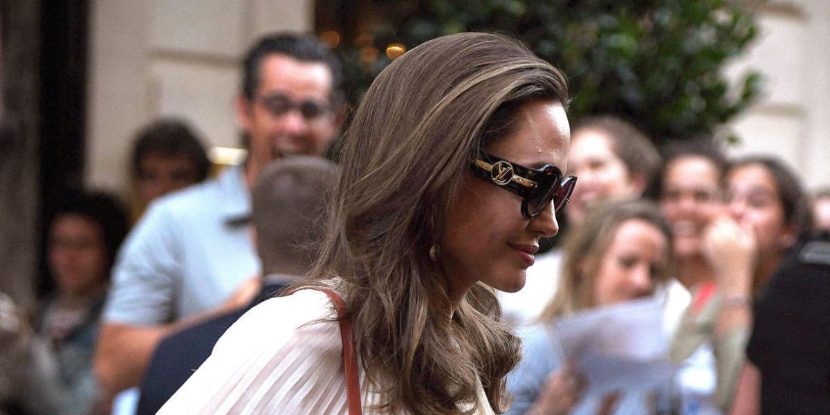 Angelina Jolie Proves She Is, In Fact, A Greek Goddess