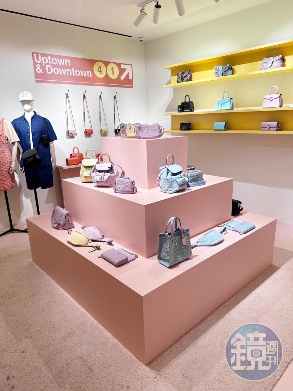 「Coach Play Singapore Shophouse」展售包包、衣服，同時也販售紐約時尚。