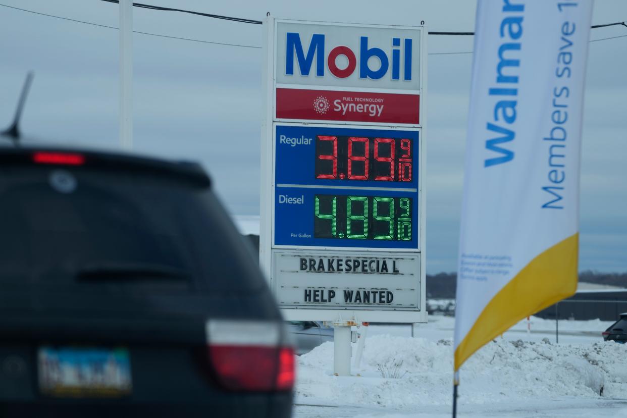 Experts say the average price of gas in the USA could reach $4 this year.