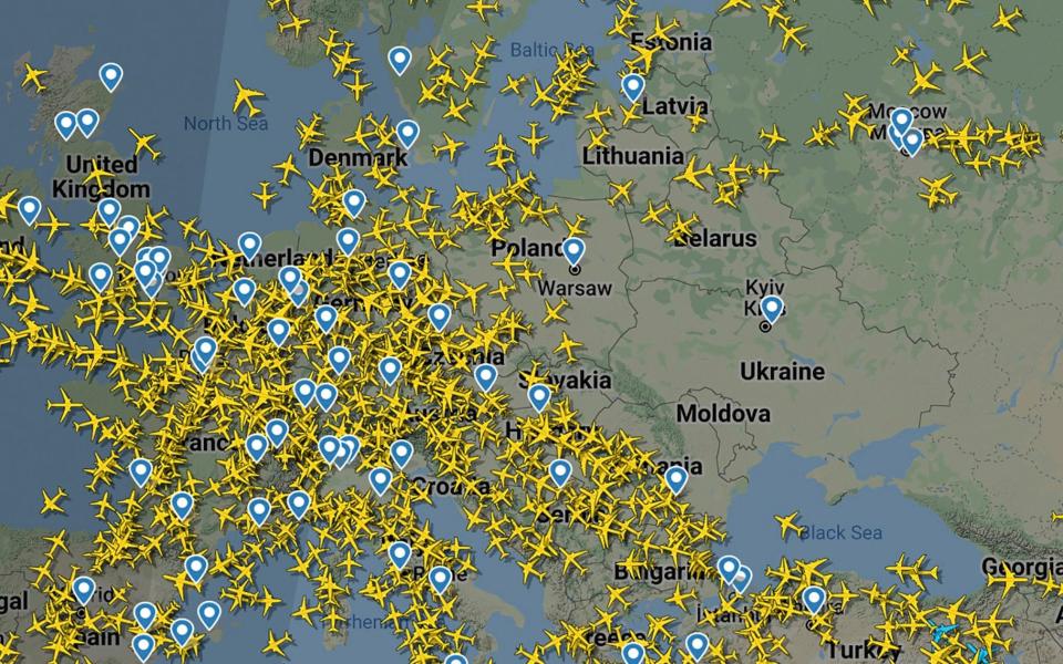 russia ukraine invasion sanctions putin separatist states war latest - Flightradar24.com 