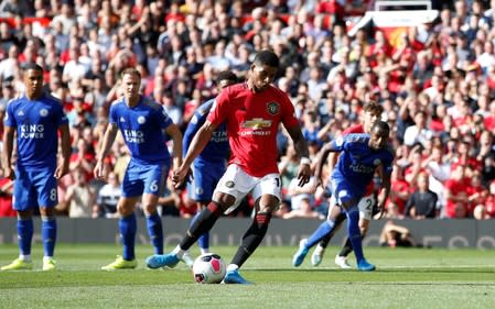 Premier League - Manchester United v Leicester City