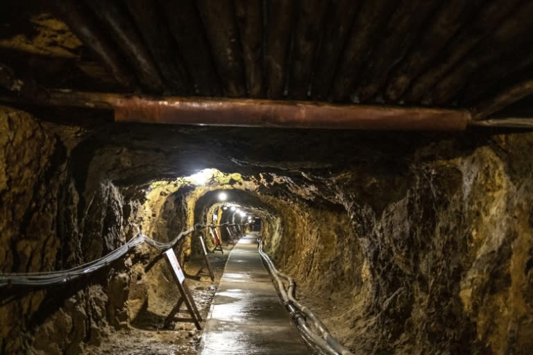 Un túnel de la mina de oro y plata de la isla de Sado, en Japón, en una imagen de archivo de 2022 (Charly TRIBALLEAU)