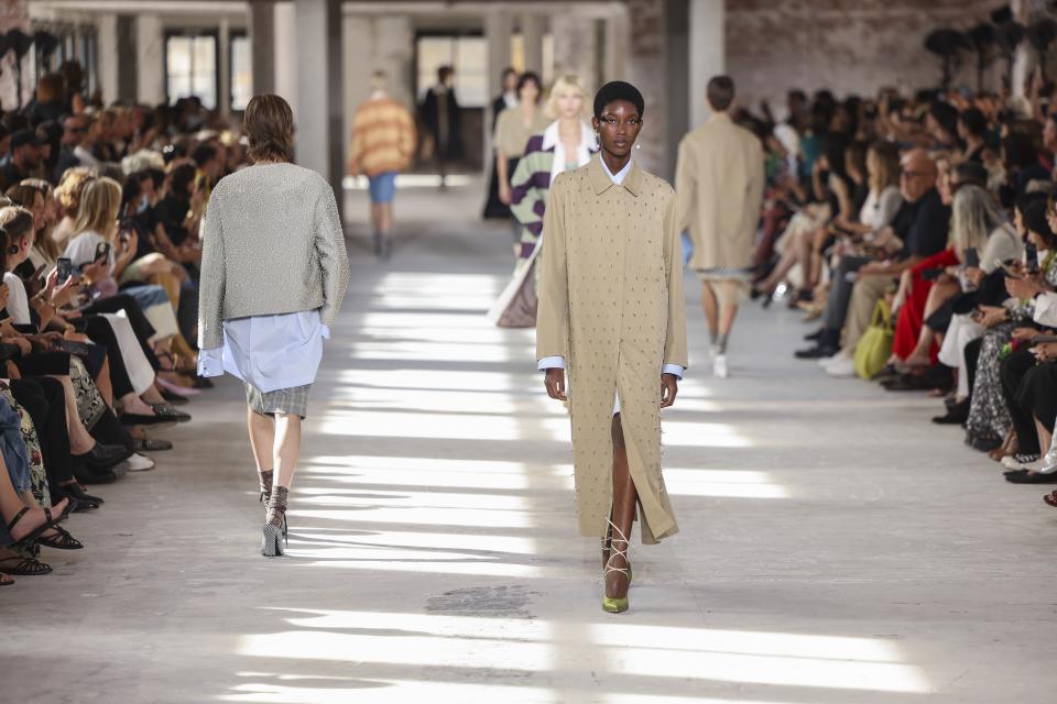 A model wears a creation for the Dries Van Noten Spring/Summer 2024 womenswear fashion collection presented Wednesday, Sept. 27, 2023 in Paris. (AP Photo/Vianney Le Caer)