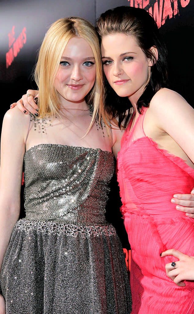 Dakota Fanning & Kristen Stewart