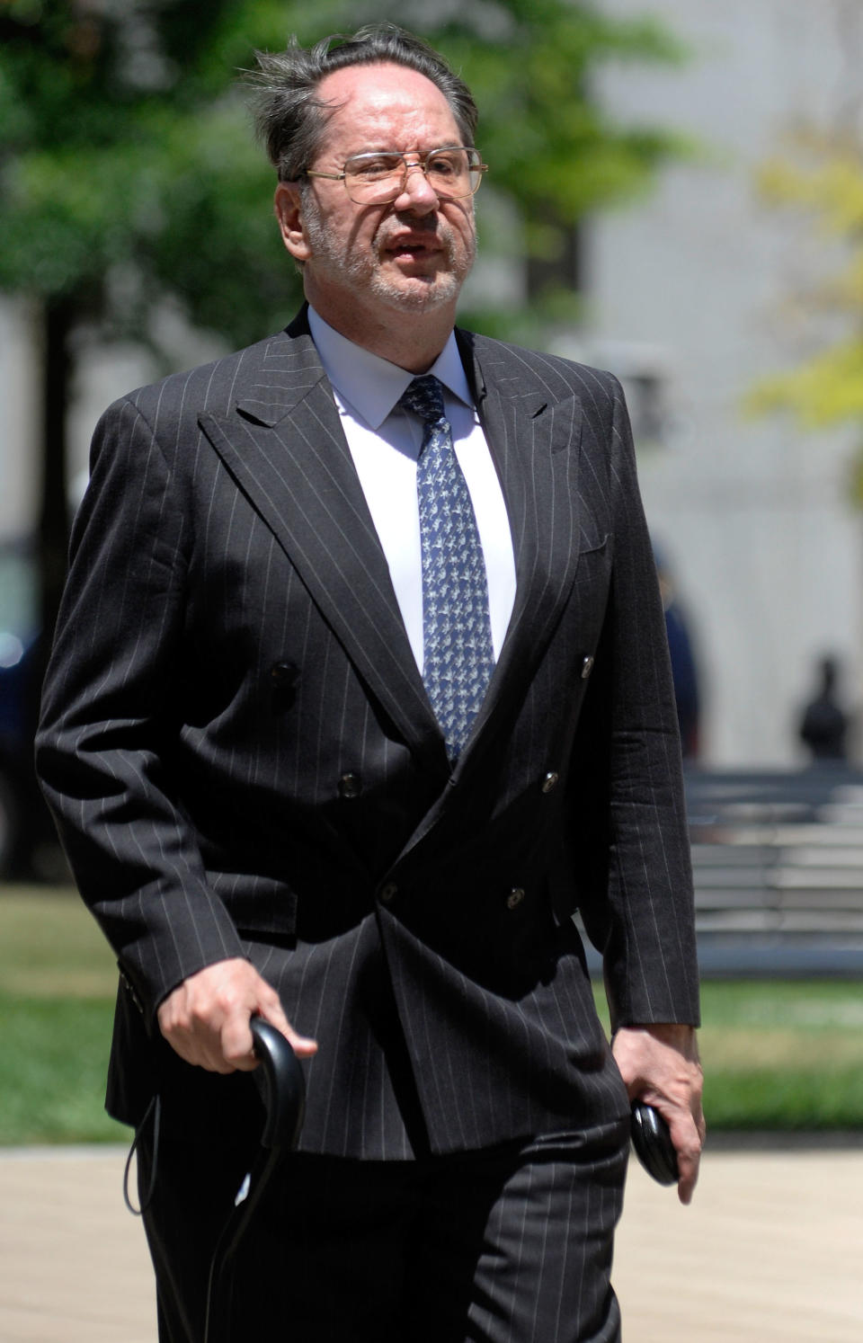 Presidential memorabilia collector Barry Landau arrives at federal court for his sentencing hearing in Baltimore Wednesday, June 27, 2012. He pleaded guilty in February to stealing thousands of documents from historical societies and libraries nationwide. (AP Photo/Steve Ruark)