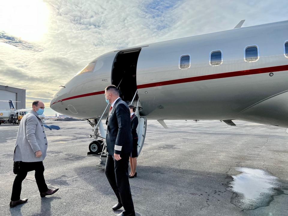 Flying on VistaJet's Bombardier Global 5000 private jet.