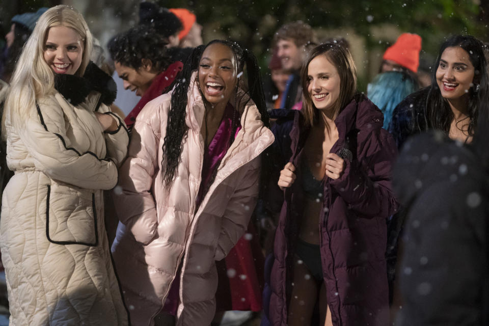 Reneé Rapp, Alyah Chanelle Scott, Pauline Chalamet, Amrit Kaur in 