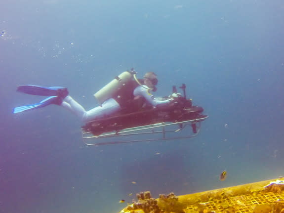 NASA astronaut Randy Bresnik, commander of NASA Extreme Environment Mission Operations (NEEMO) 19, during a simulated spacewalk underwater.