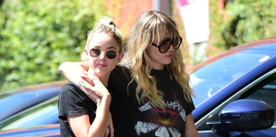 Miley Cyrus and Kaitlynn Carter dated briefly over the summer (Credit: AP)