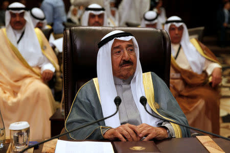 Emir of Kuwait Sabah Al-Ahmad Al-Jaber Al-Sabah attends the 28th Ordinary Summit of the Arab League at the Dead Sea, Jordan March 29, 2017. REUTERS/Mohammad Hamed