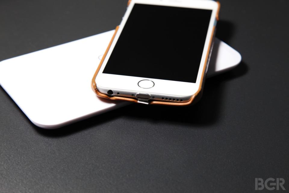 BGR-iPhone-6-wireless-charging-3