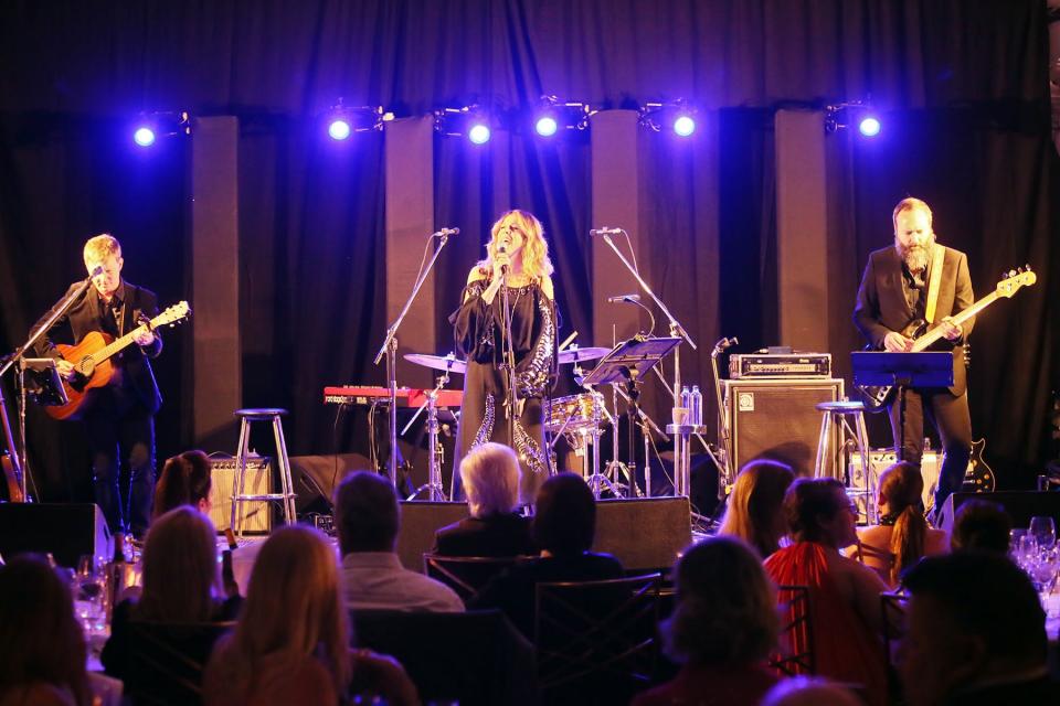 Rota Wilson on stage with her band