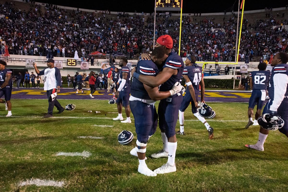 HBCU NFL Hall of Famers Recognized at Super Bowl LI - Cricket Celebration  Bowl