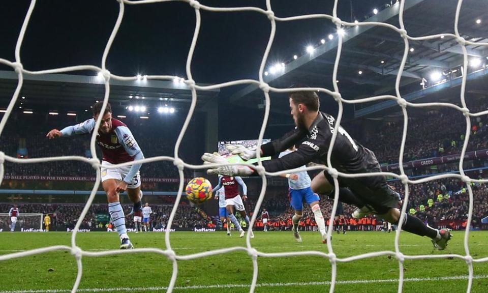 Philippe Coutinho came off the bench to score Aston Villa’s equaliser.